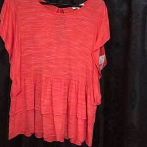 ✨SALE 🌟NWT✨ coral Ladies top Moa Moa